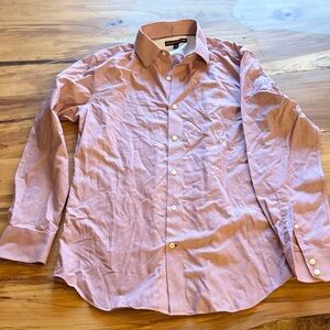 Banana Republic Men's Light Pink Button Down Shirt